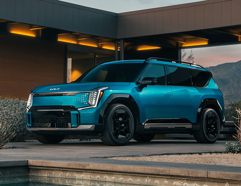 KIA EV9 Azul — El Morro Nocturno - Image 6